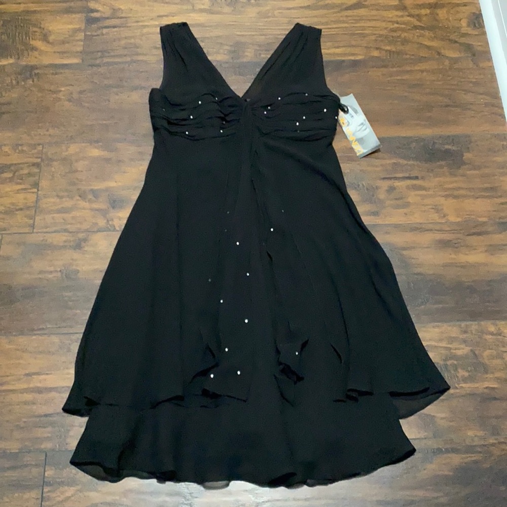 NWT Donna Ricco black dress, size 6P